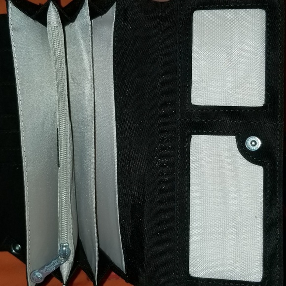 Wallet - Picture 4 of 4